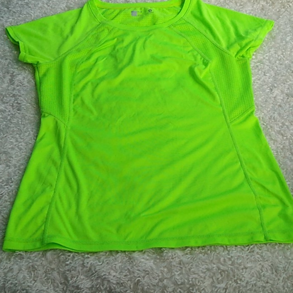 XERSION GYM TEE.